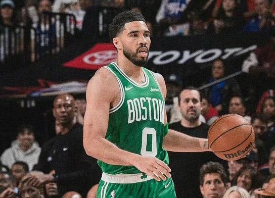 bti体育app下载-绿军险胜76人！2-1领先，双探花轰50+11+11，马克西空砍31分6助
